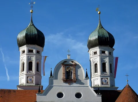 towers of St. Benedict basilica